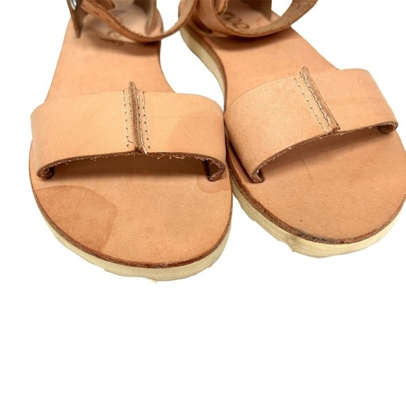 REEF Vibram Sole Voyage “Gladiator” Beige Tan Sandal, Size 6.5 - Picture 12 of 14